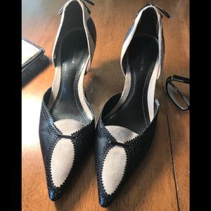 Two tone gorgeous kitten heels